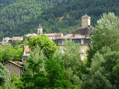 Sur la D907, vue depuis St-Pal vers Le Rozier, gorges du T… 