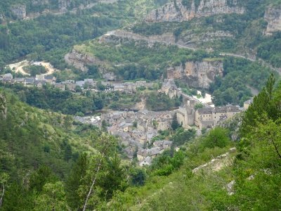 Ste-Enimie, dans les gorges du Tarn, Lozère 