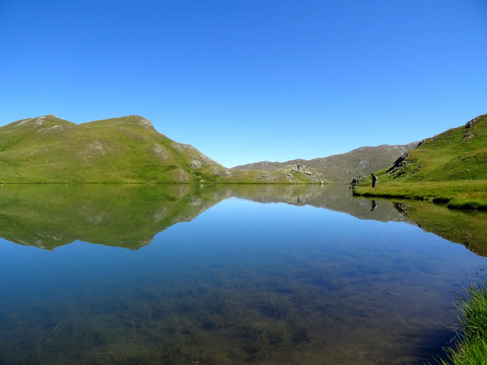 Reflets dans le lac des Cordes 