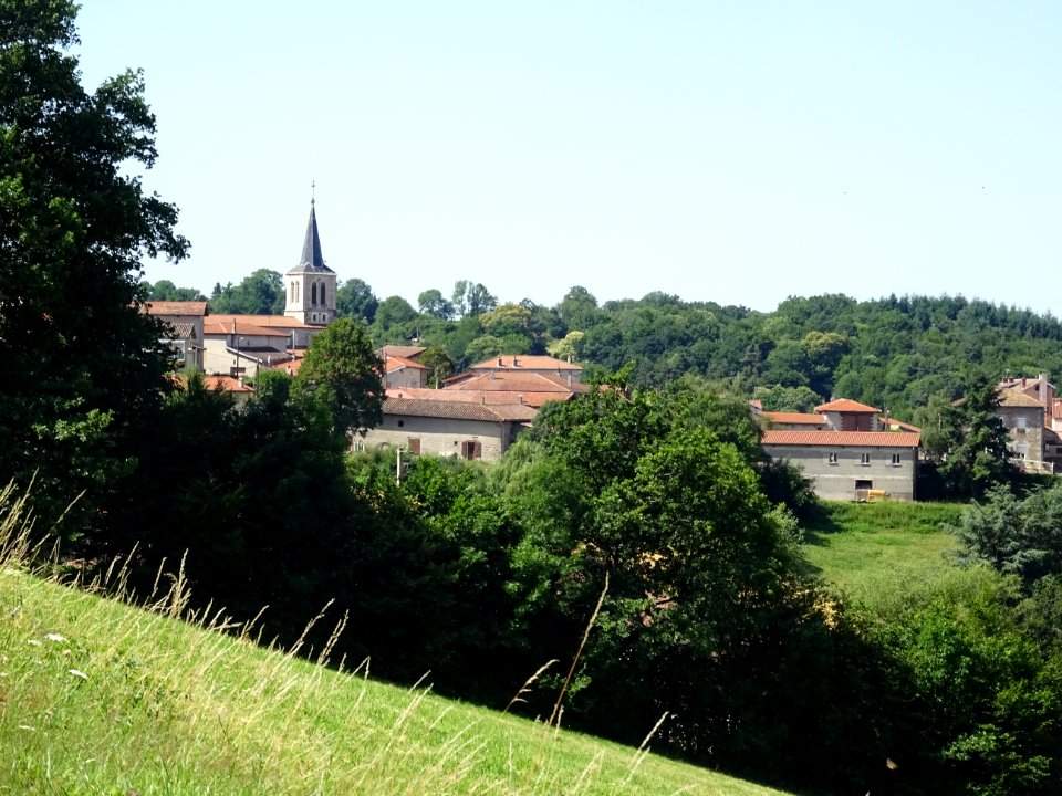 Eglise et maisons, Grammond, Loire 