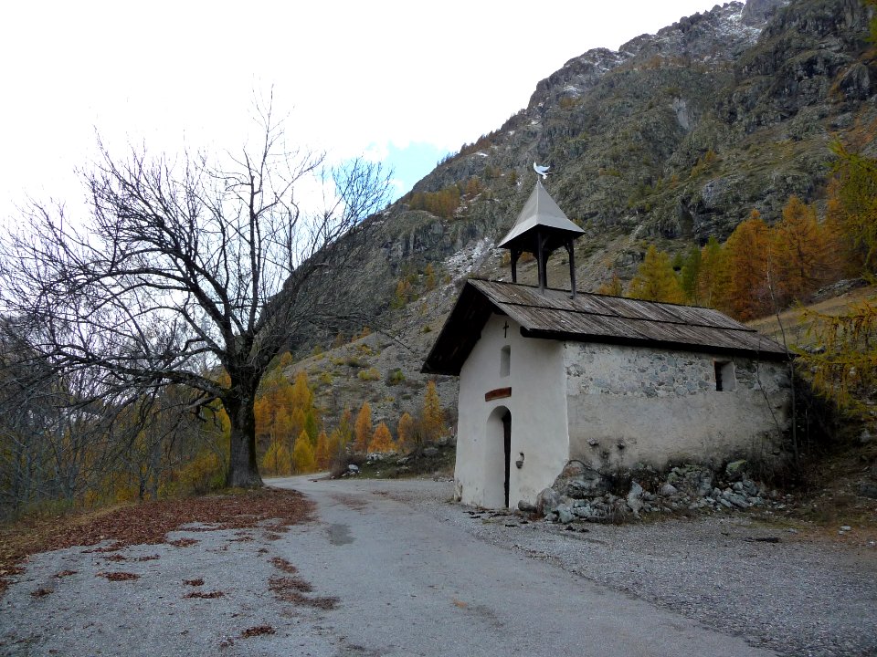 La chapelle Notre-Dame de Béassac, le Villard de Vallouise… 