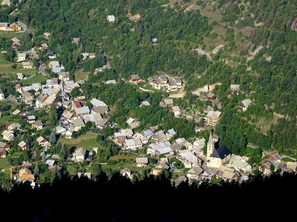 Vallouise et l'église Saint-Etienne 