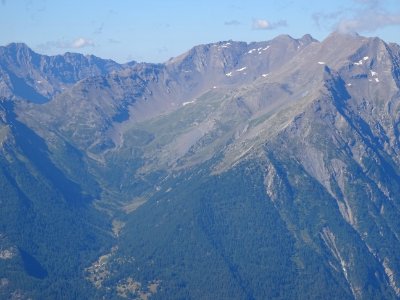 Le vallon de Narreyroux, la Pointe de l'Aiglière sous un n… 
