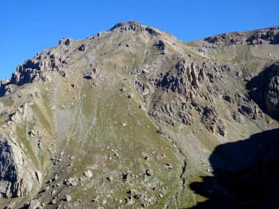 La bosse (2877m) devant la Condamine 