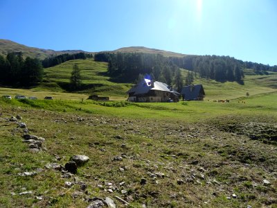 Le Bourgea, début de la randonnée 