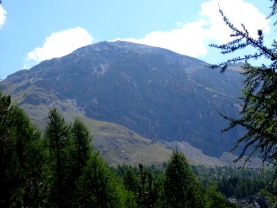 Un dernier regard vers le sommet de la Tête des Lauzières photo