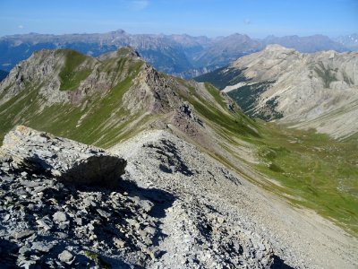 En descendant la crête des Esparges Fines vers le Col du G… 