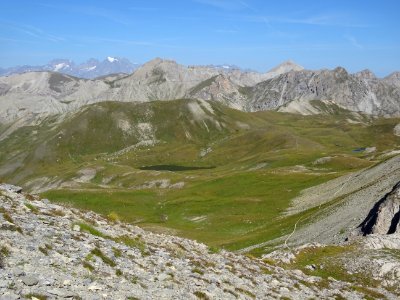 Lac du Néal et sommets des Ecrins 