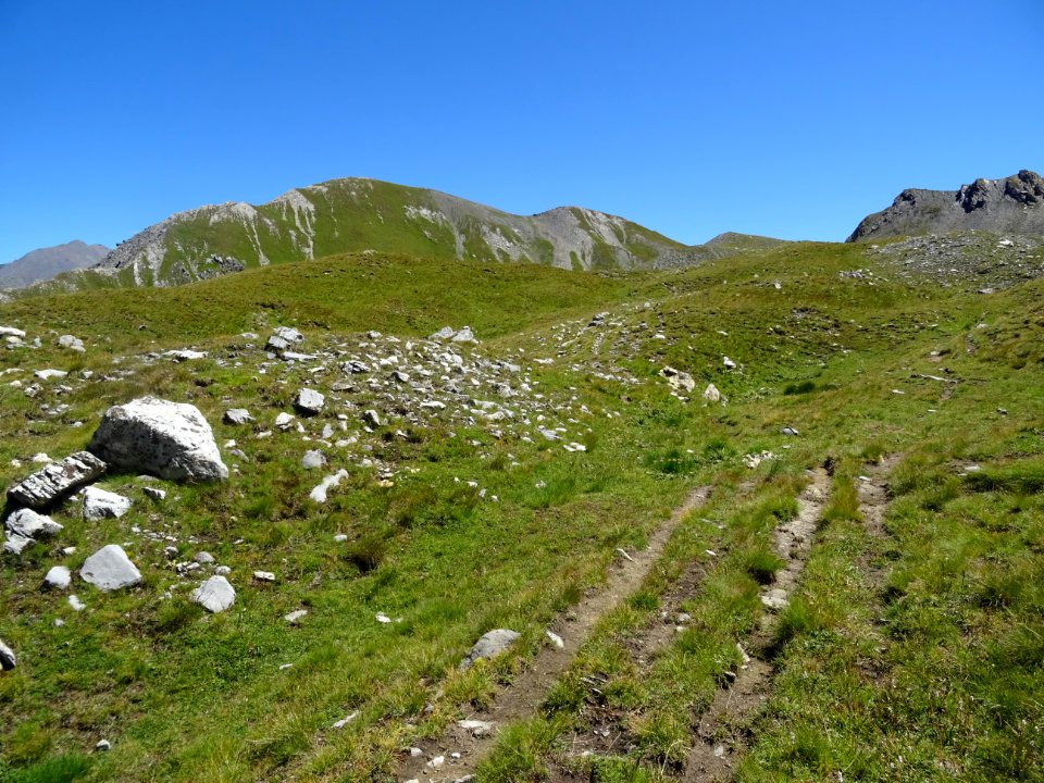 Traversée légèrement montante entre le lac de l'Etoile et … 