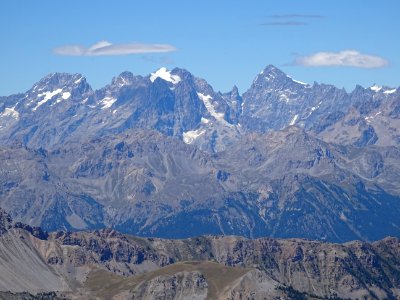 Les Ailefroides, le Pic sans Nom, le Mont Pelvoux, le Fifr… 