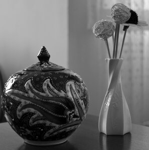 Background black white