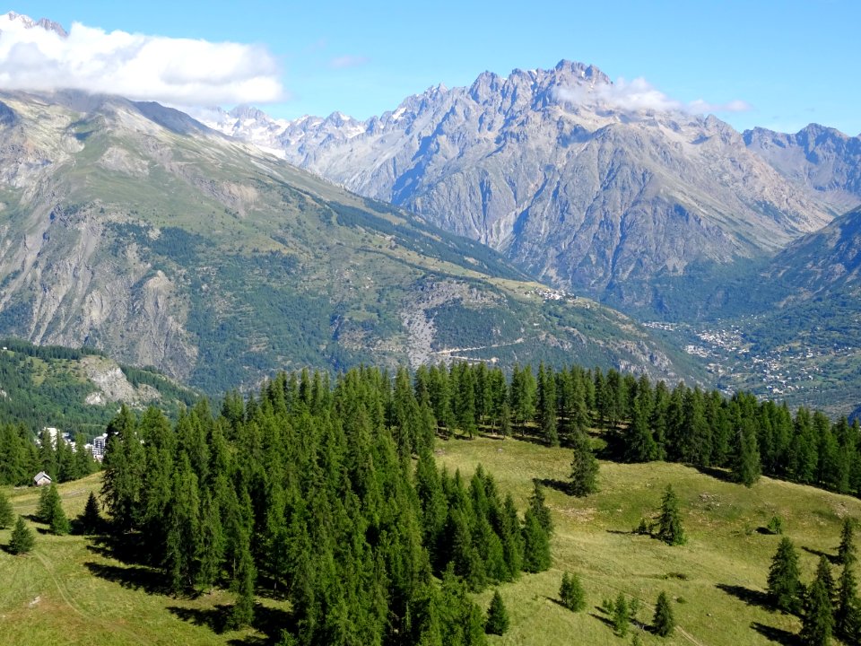 Plateau de Tournoux, Puy-Aillaud, la vallée de la Vallouis… 