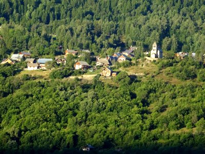 Puy-St-Vincent : Les Alberts et la chapelle Saint-Roch 