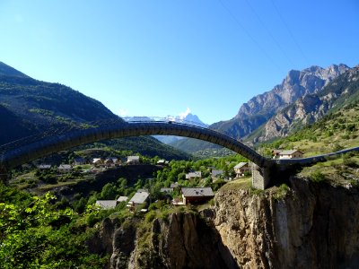 La conduite d'eau forcée, La Bâtie-des-Vigneaux, Hautes-Al… 