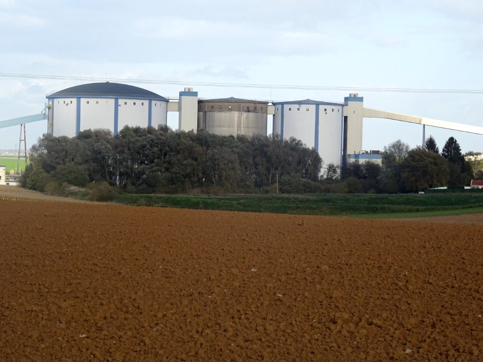 La sucrerie, entre Boiry-Sainte-Rictrude et Boisleux-au-Mo… 