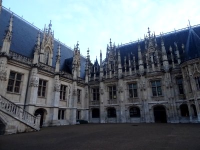 Le palais de justice de Rouen, ancien Échiquier de Normand… 