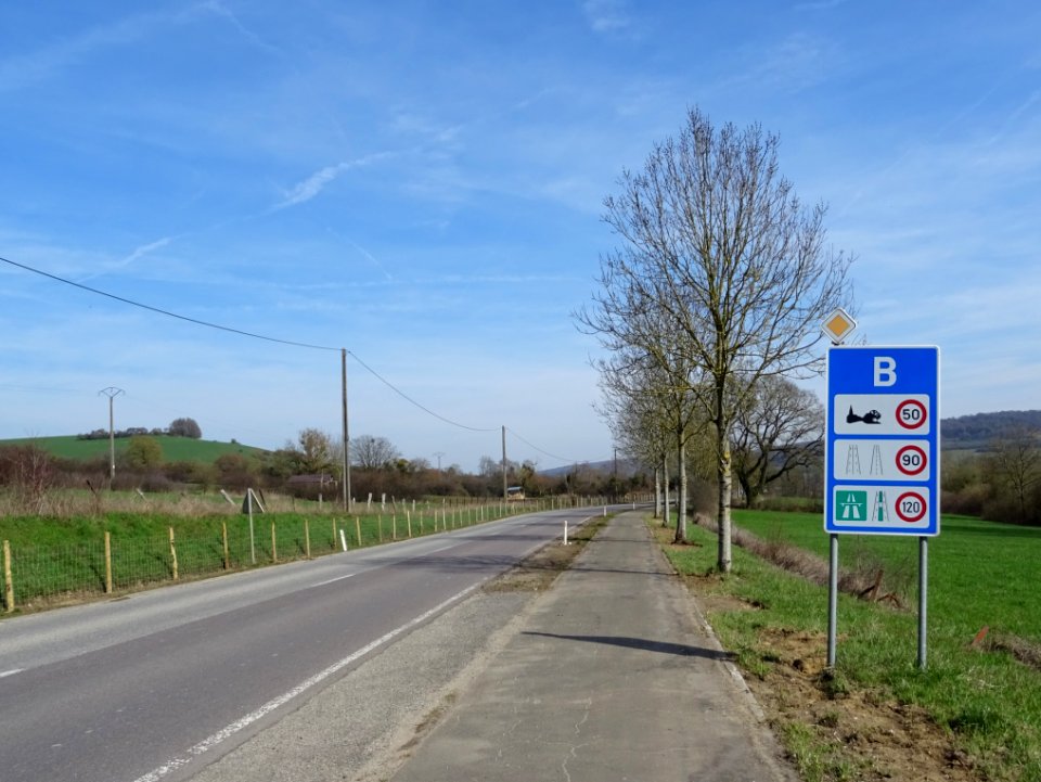 Signalisation routière, propre à la Belgique 