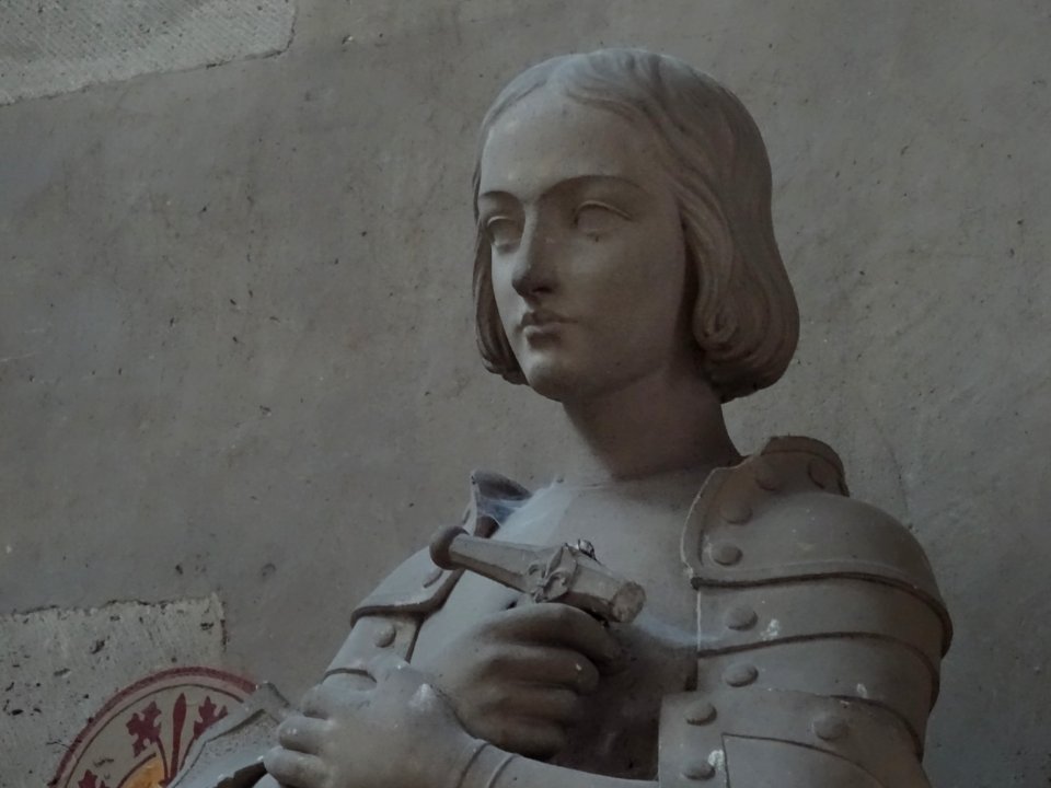 Statue de Jeanne d'Arc, église Notre-Dame, Epernay, Marne 