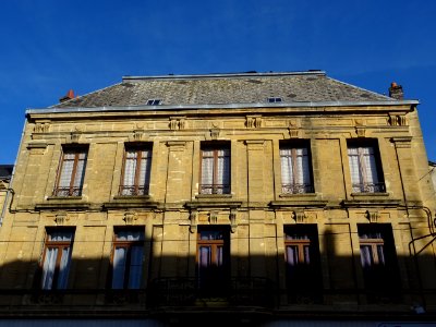 Façade d'une belle demeure, Sedan, Ardennes 
