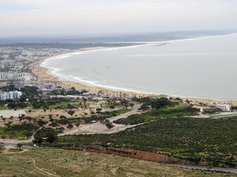La plage d'Agadir fait 8 km de long 