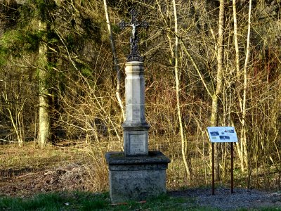 Croix de chemin, sur la D16 avant d'arriver à Serrouville,… 