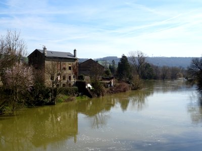 La Meuse, Mouzon, Ardennes 