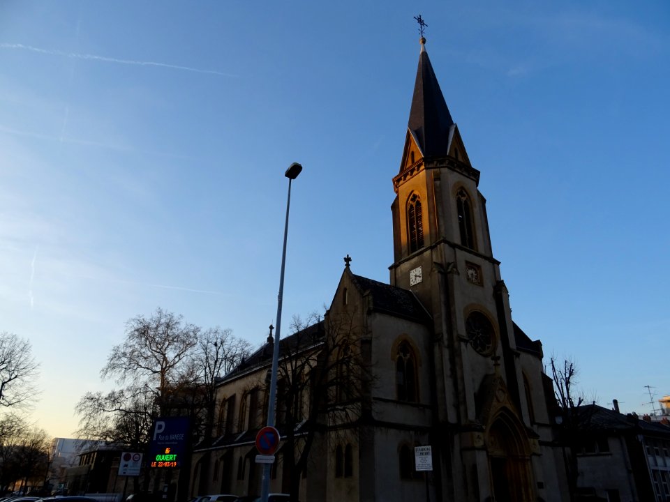 Eglise Protestante Réformée, place du Général Hugo, Thionv… 