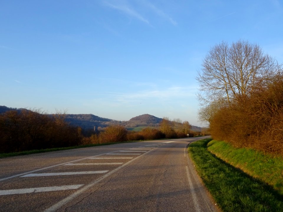 Sur la route entre le Konacker et Thionville, Moselle 