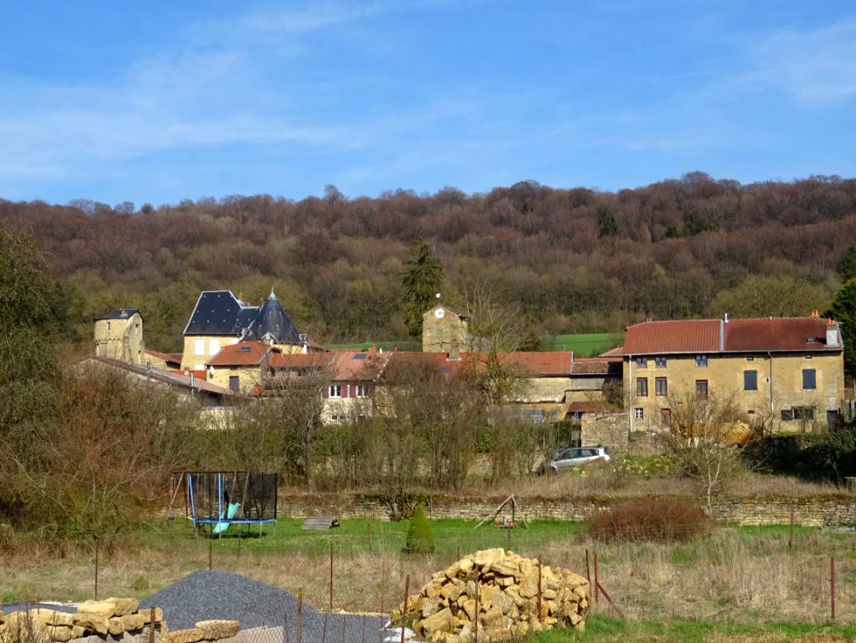 Château de Villette et église Saint-Symphorien, Villette, … 