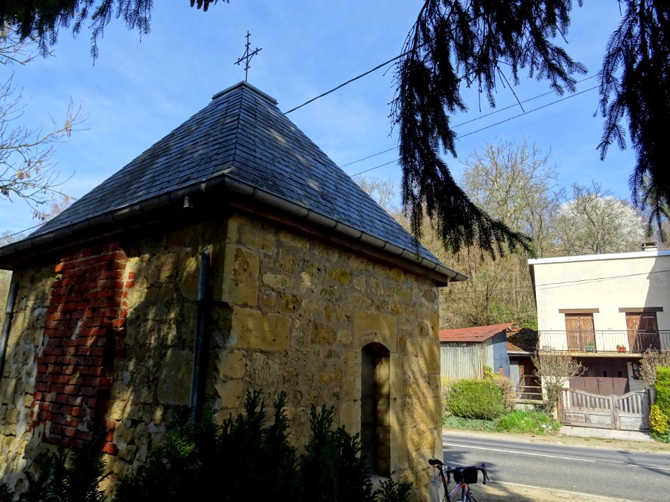 Chapelle Saint-Donat, construite en 1840, Linay, Ardennes 