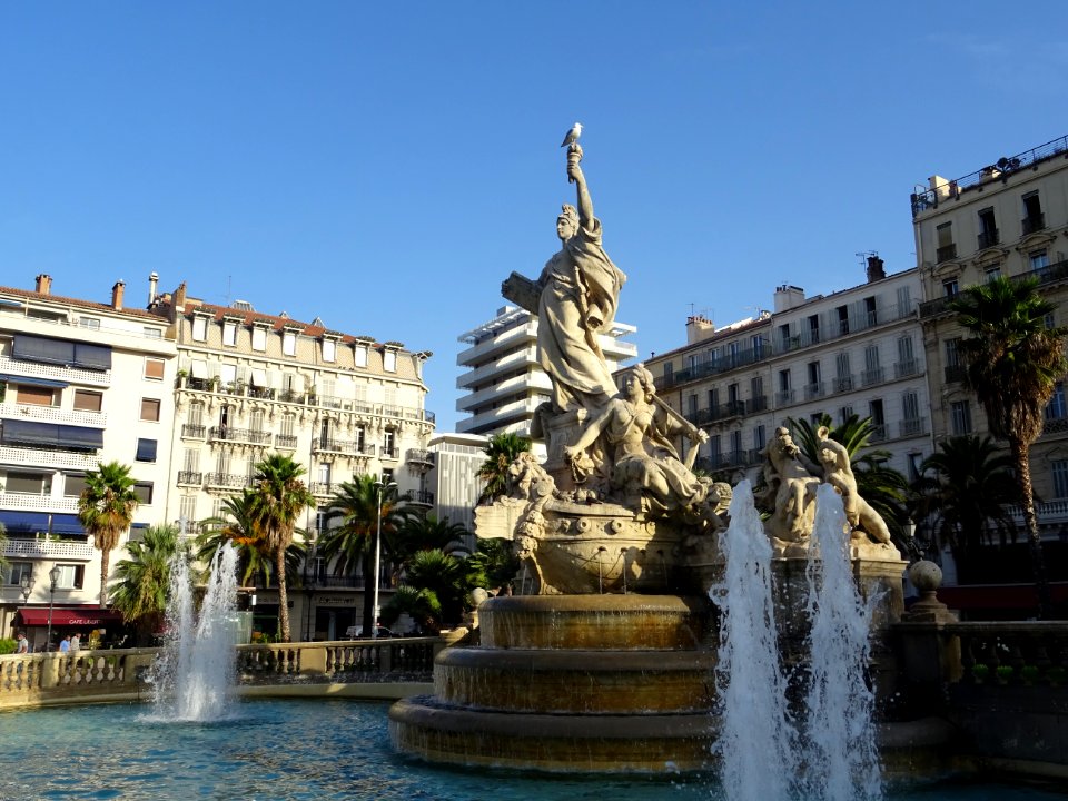 La Fontaine de la Fédération, Place de la Liberté, Toulon,… 
