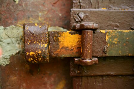 Input locks to old door