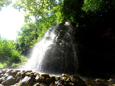 La cascade, hameau de Sauve-Clare, commune de Flayosc, Var… 