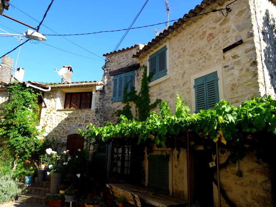 Hameau de Mentone, Var 