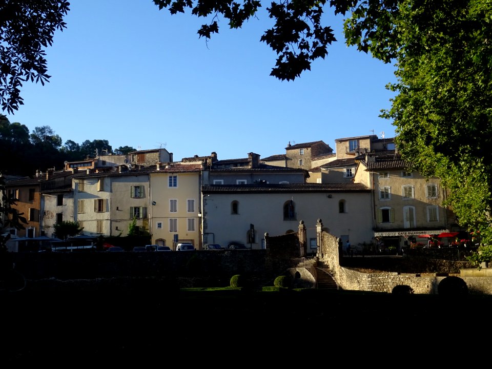 Les toits et les maisons, Entrecasteaux, Var 