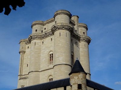 Château de Vincennes, le donjon, Vincennes, Val-de-Marne photo