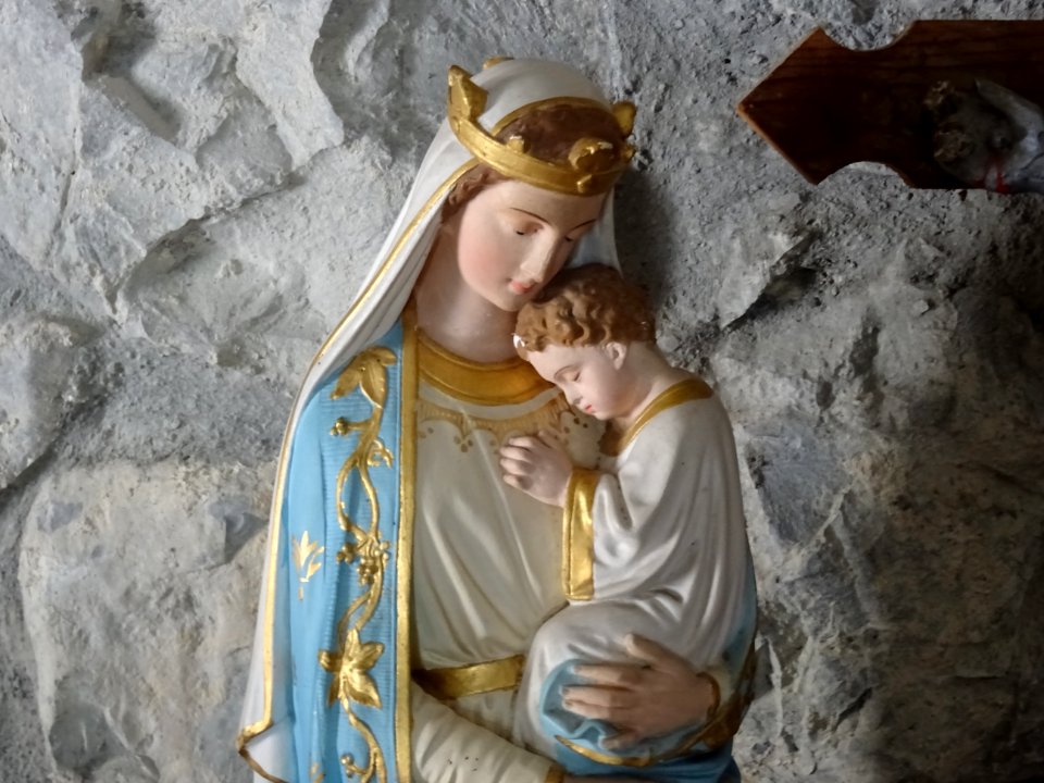 Statue, chapelle de Truziaud, Truziaud, commune de Saint-É… 