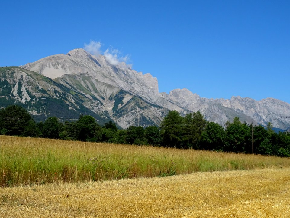 Montagne de Faraut, vue depuis Poligny, Hautes-Alpes 