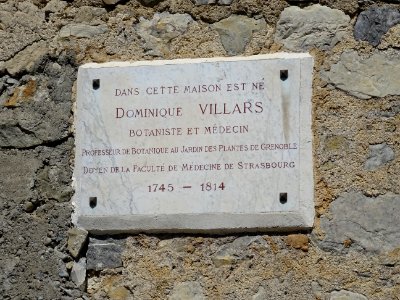 Dans cette maison est né Dominique Villars, botaniste et m… 