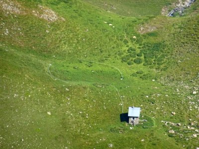 Au zoom, cabane de la Barre 