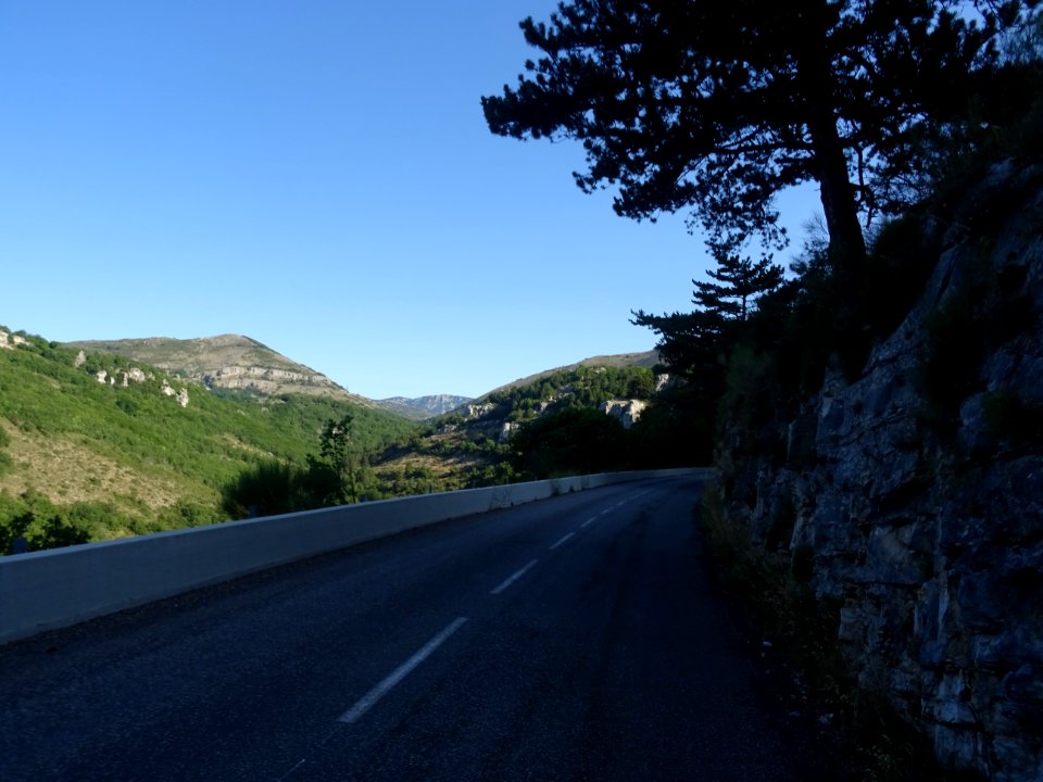 Dans la montée entre le col du Ferrier et le col de la Sin… 