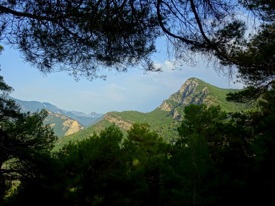 Vue depuis le Col de Rostan, 625m, Alpes-Maritimes 
