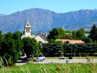 Eglise Saint-Pierre, Le Bourg, Laye, Hautes-Alpes 