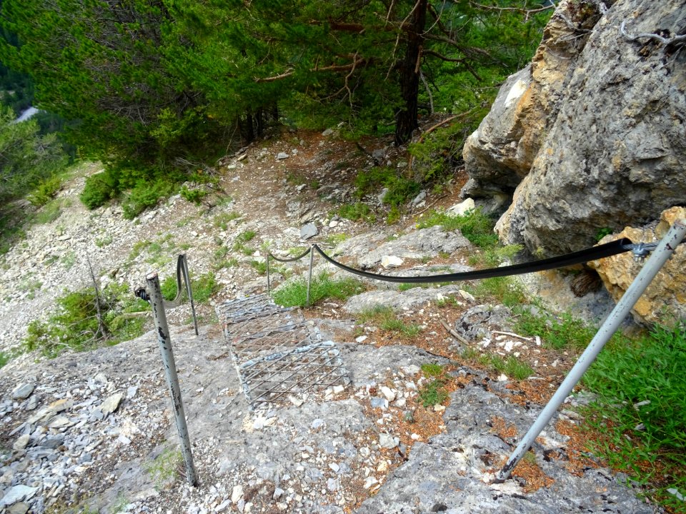 Dans la descente vers le refuge de Basse Rua, passage avec… 
