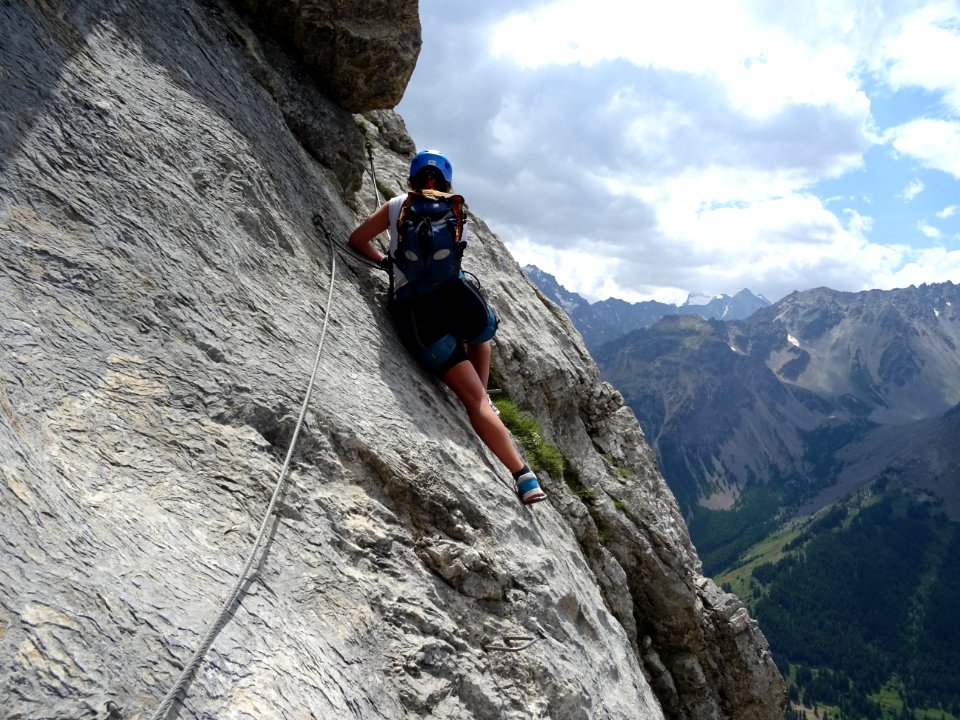 Suite du passage en traversée sur une dalle lisse et gliss… 