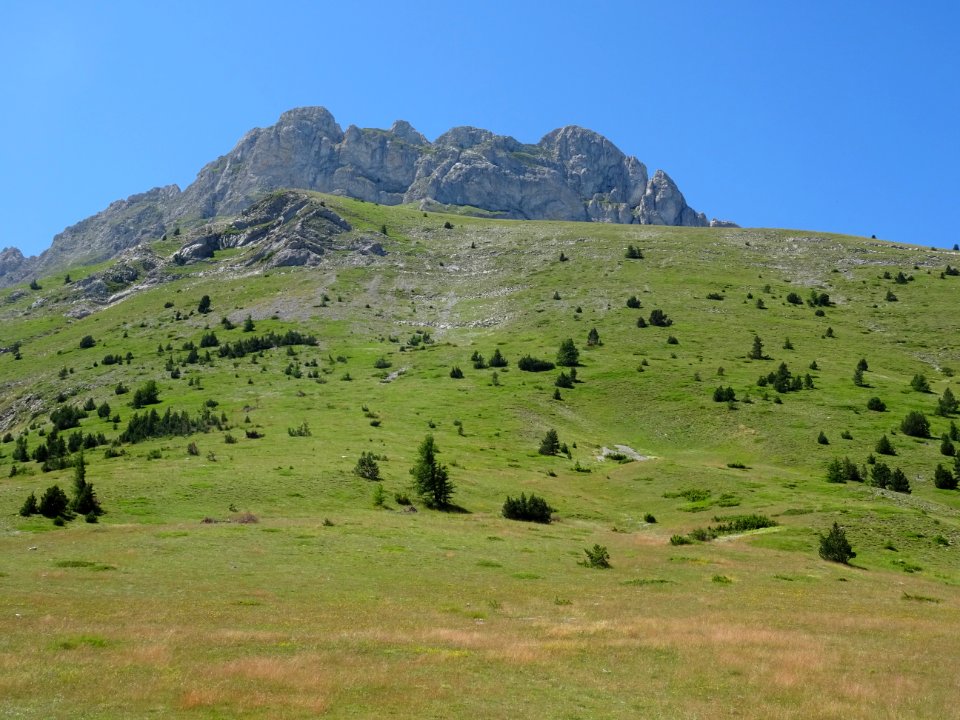 Vue vers le Pic Ponsin (2335m), depuis le col du Noyer, Ha… 