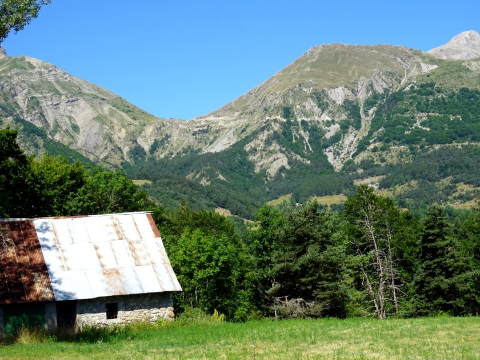 Les lacets de la route du Col du Noyer 
