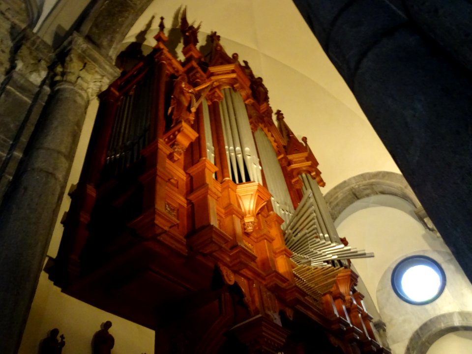 Orgue, basilique Notre Dame de La Salette, sanctuaire Notr… 