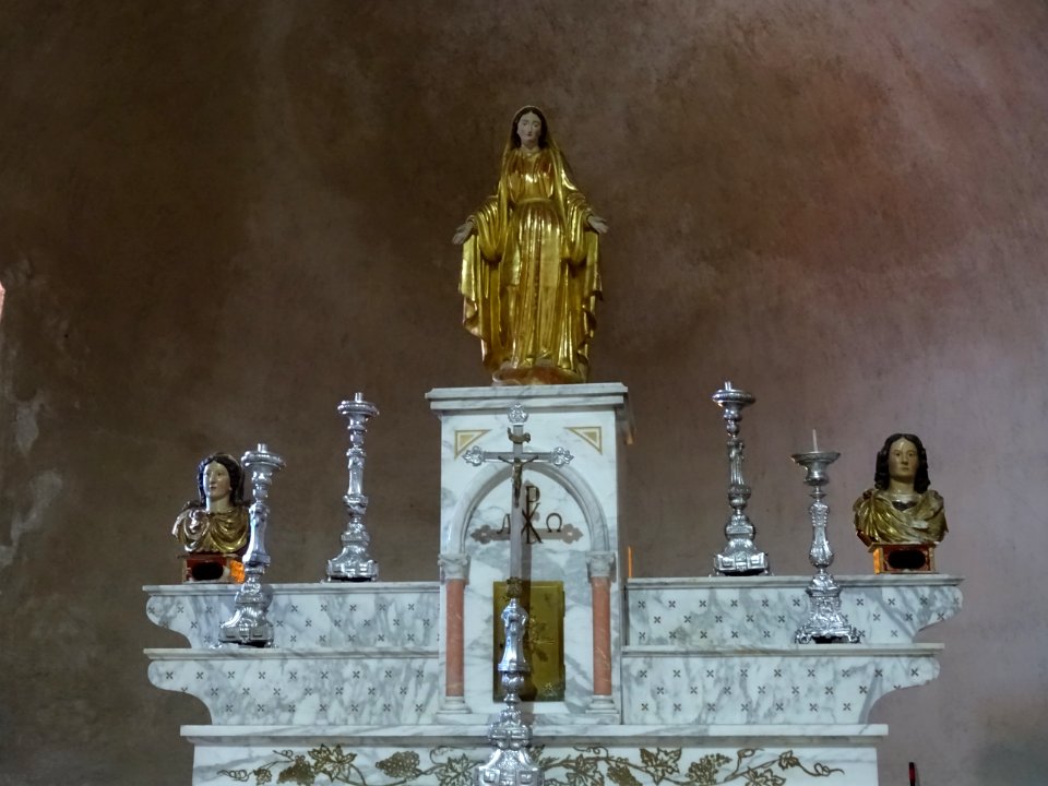 Autel, église Saint-Vincent, Gourdon, Alpes-Maritimes 