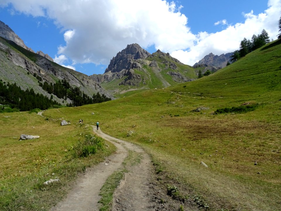 A l'entrée du vallon de l'Alpe du Lauzet 